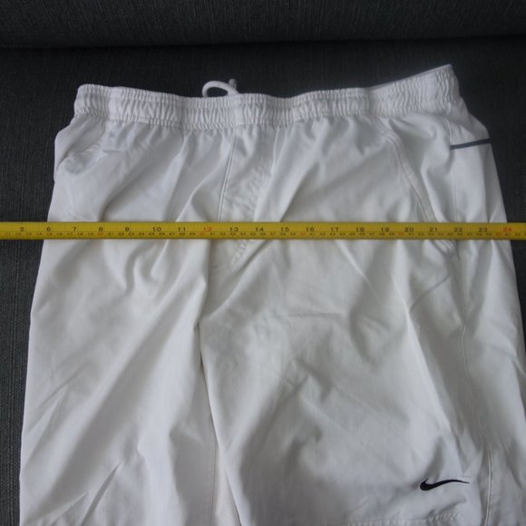 Nike Dri-Fit White Tennis Shorts Size M - Picture 9 of 11